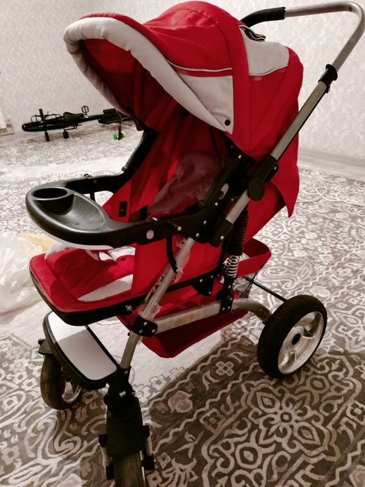 Продам коляску. Коляска для детей