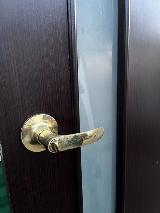 Продается межкомнатная дверь