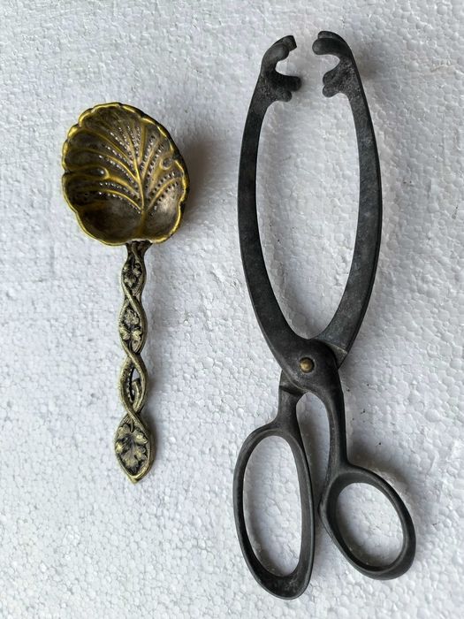 cleste vechi jaratic strecuratoare antik antichitati arta statuete