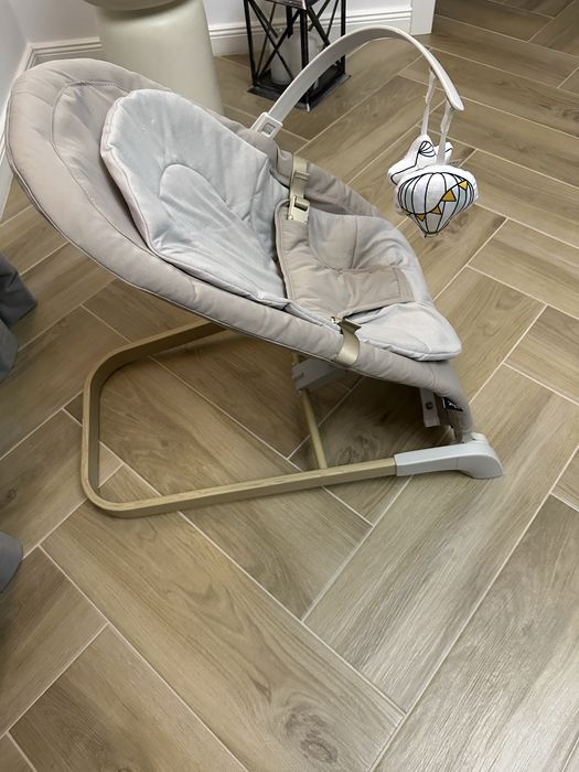 Fotoliu balansoar Lionelo