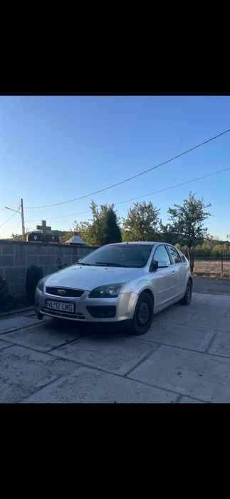 Vând Ford focus 2  1.6 dizel