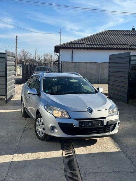 Renault Megane 3 • 1.6 Benzina • Euro 5