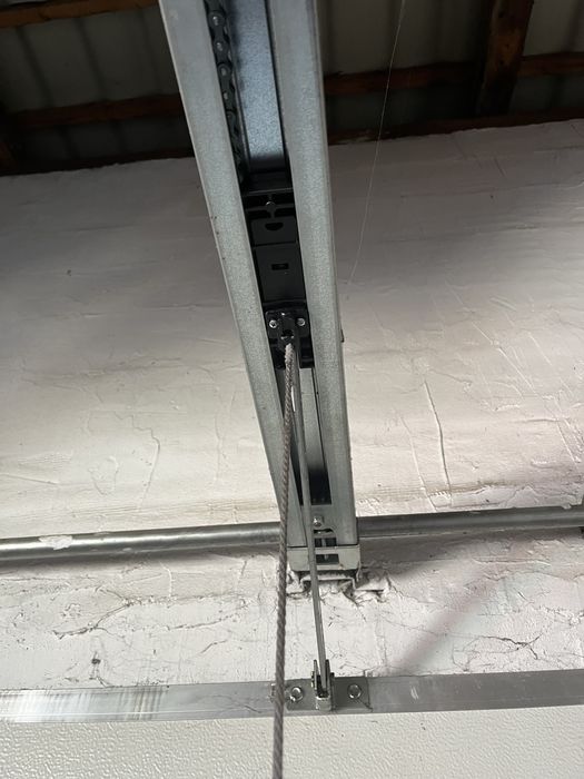 Mecanism motor FAAC pt usa garaj automata cu sina