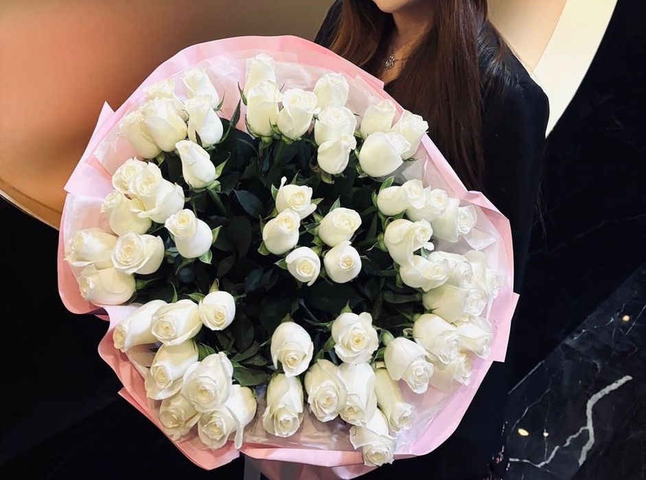 51 штук Ақ Роза!