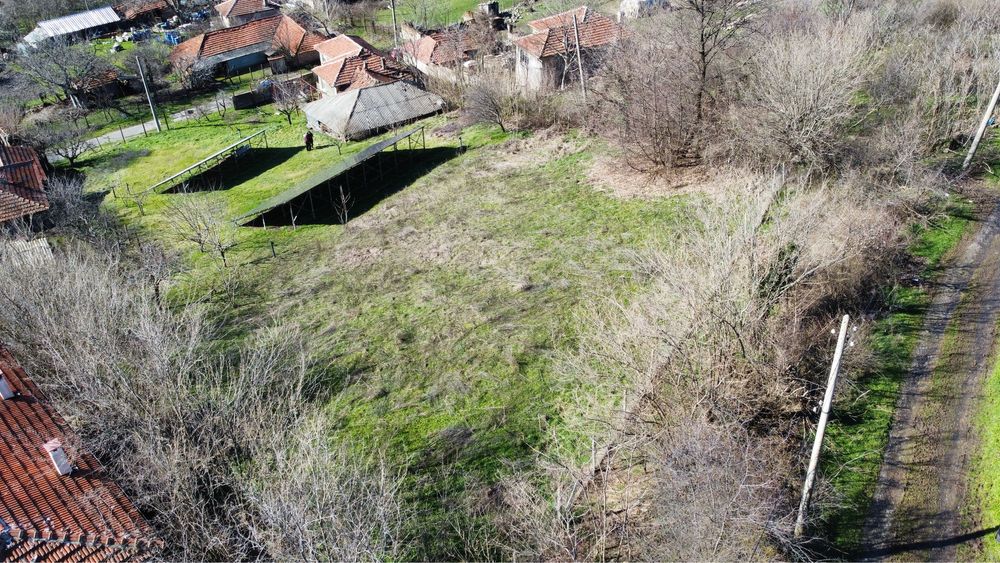 Продава се Парцел в с. Сусам, Област Хасково - 850 кв.м за 15 €/кв.м - Снимка #2