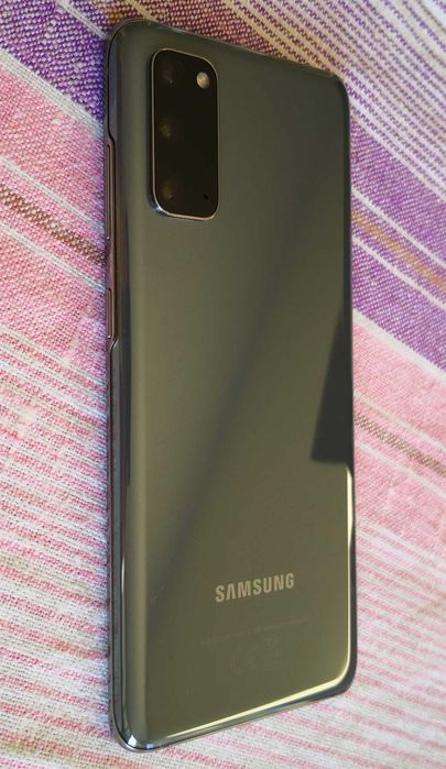 Андроид телефон Samsung Galaxy S20, 128 GB, 8 GB RAM, Смартфон