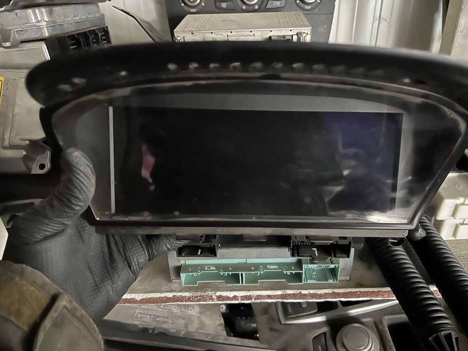 Display mare navigatie bmw e90 e91 f10 f01  pen