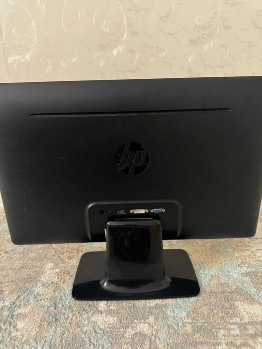 Монитор фирмы hp
