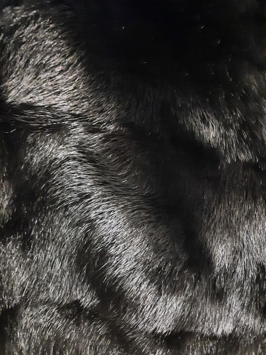 Продам норковую шубу