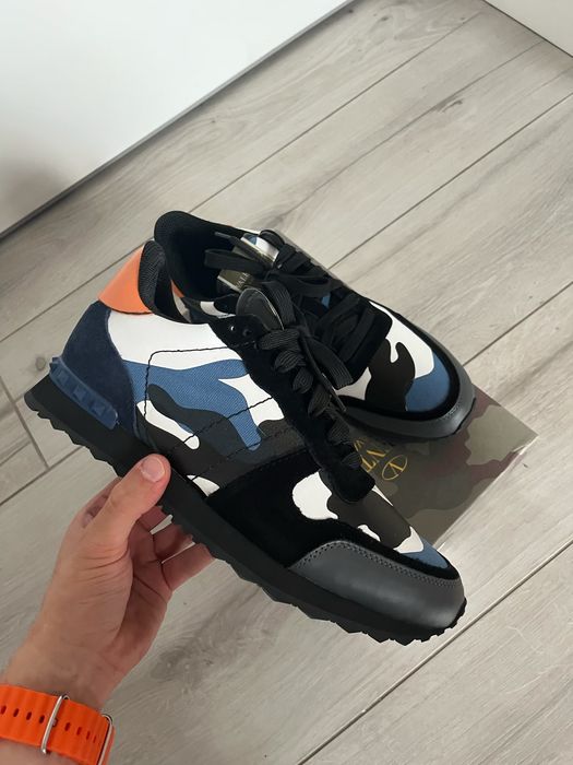 Valentino rockrunner