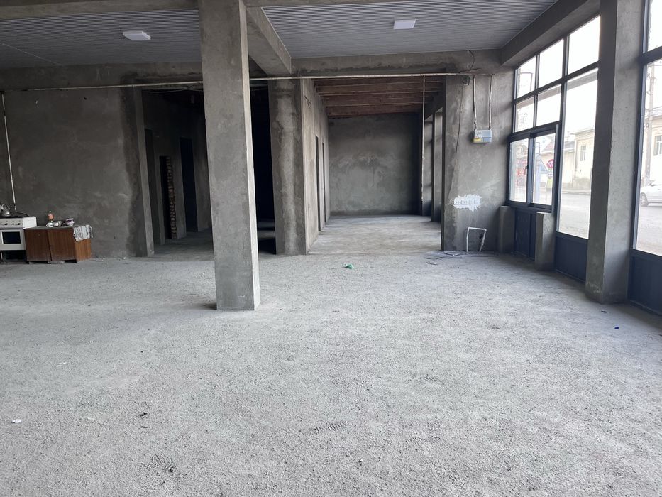 Yol yuzida nejeloy 1 liniya