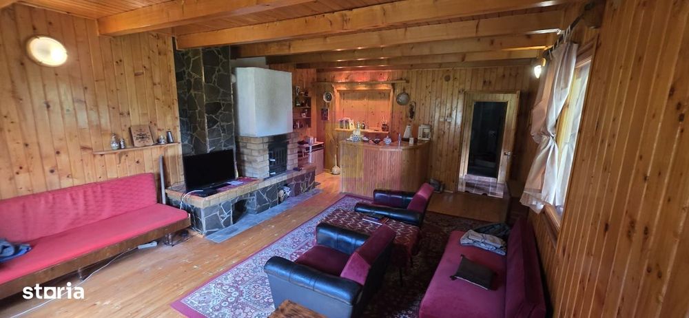 Cabana cu 5 camere de vanzare in Provita