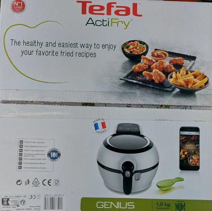 Friteuză cu aer cald Tefal ActiFry Genius FZ760030, 1350 W, 1.2 kg / 4.2L - Nouă / Ca nouă