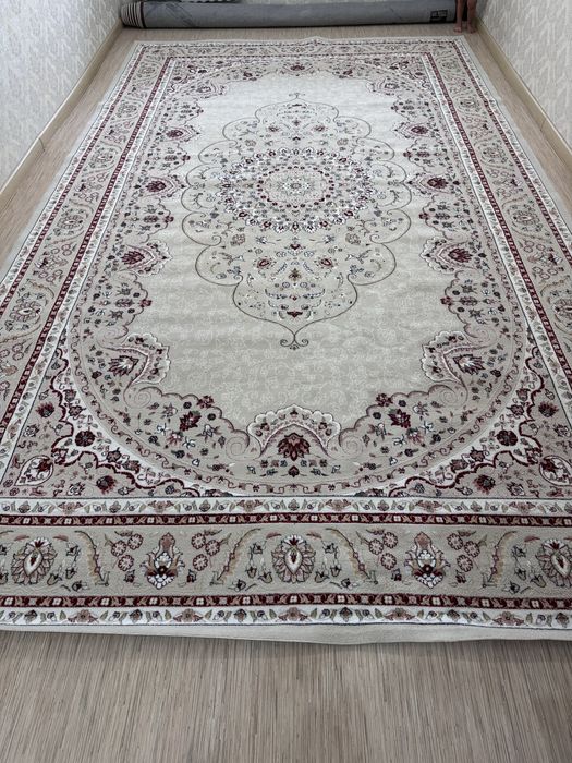 продам ковер 3х5