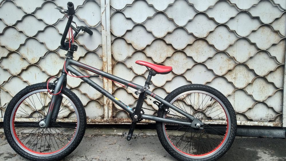 Продам BMX Trinx , т.к уже не катаюсь