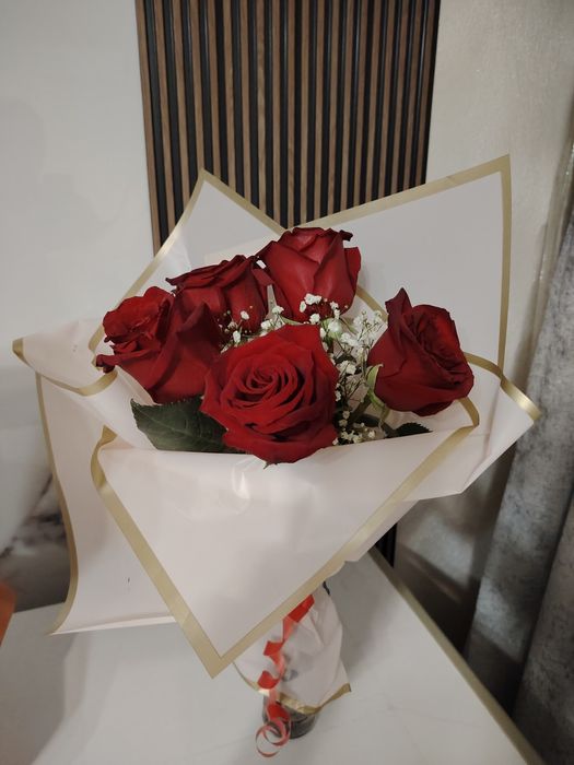 Продам цветы в отличном состоянии