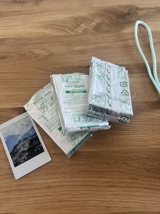 InstaX Mini 12 cu 3 seturi de filme