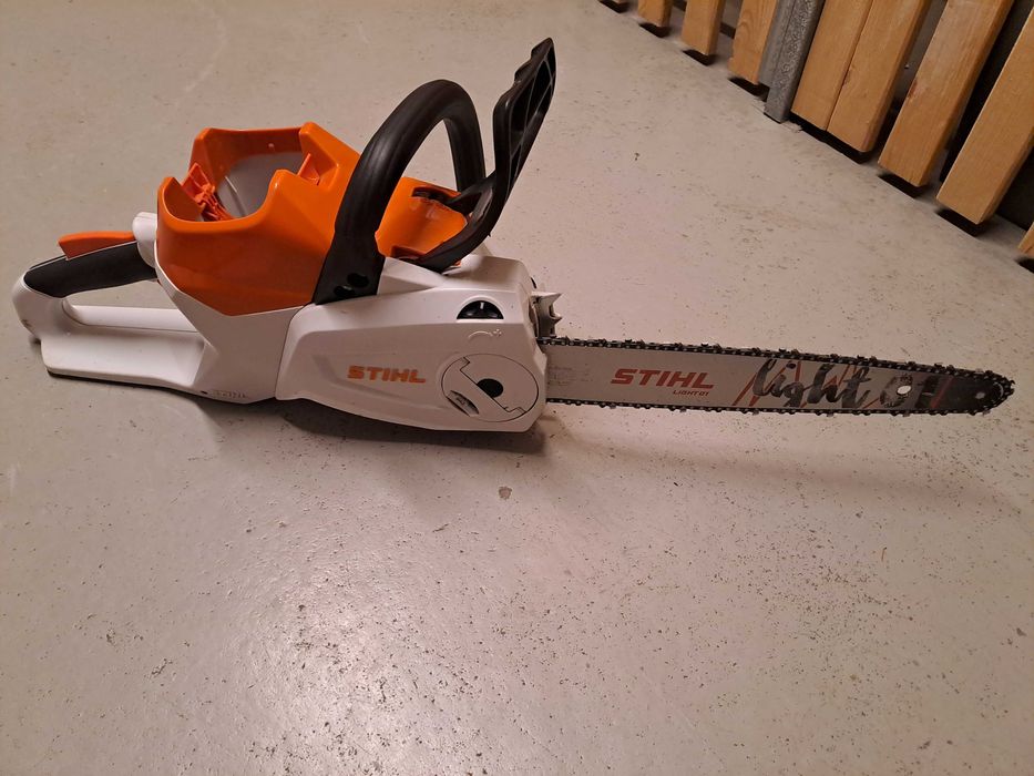 Drujba Stihl MSA 200 C / 2 Acumulatori
