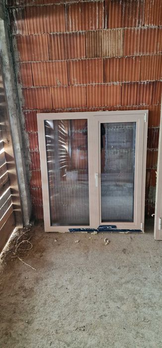 Алуминиева дограма троен стъклопакет