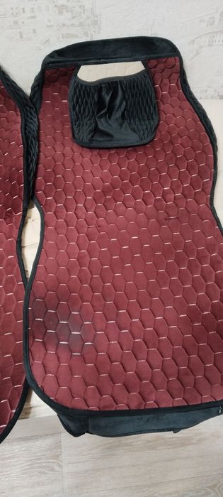 Продам чехлы автомобильные