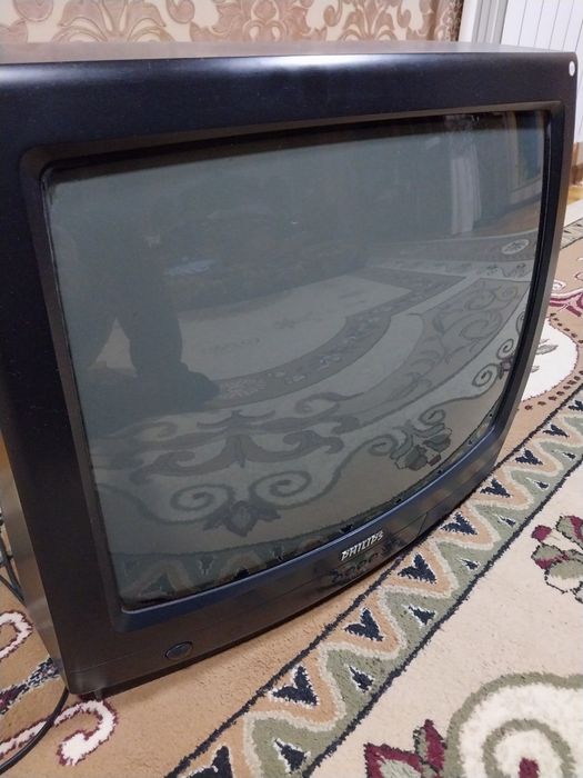 Продаётся телевизор