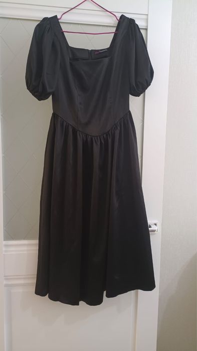 3 платья в отличном состоянии