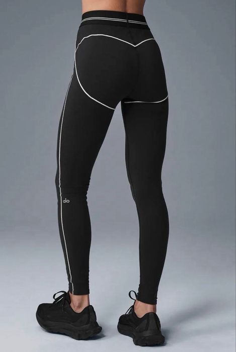 Alo Yoga Set 2 части
