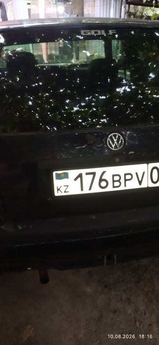 Продам Golf 3. 93г. 1.8об