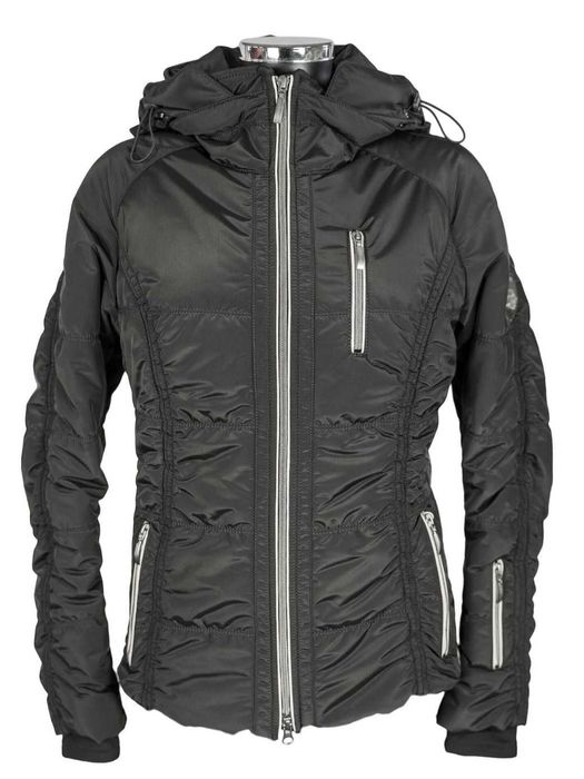 Дамски ски екипи