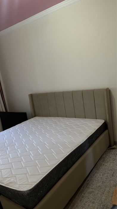 Продам кровать новую