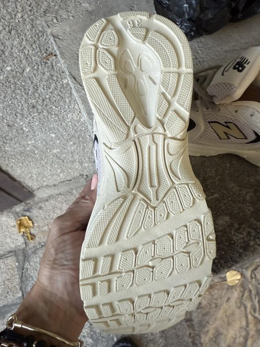 Маратонки New Balance 36 номер