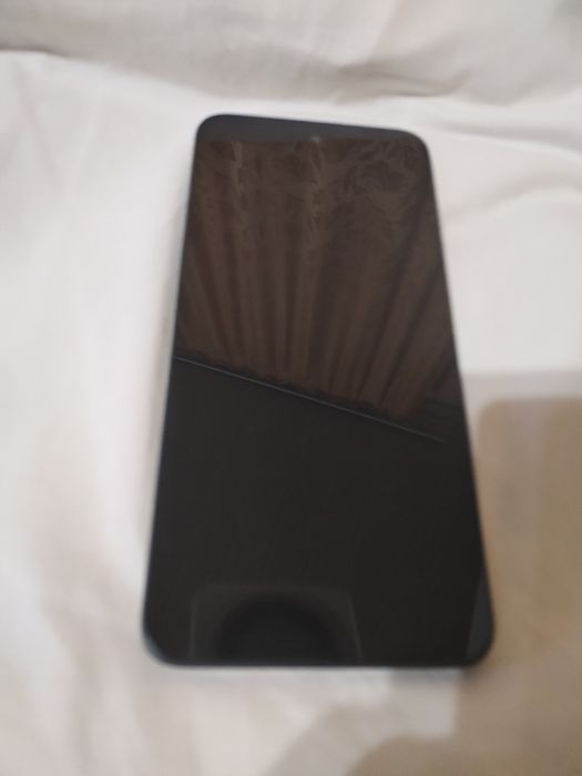 Продавам xiaomi redmi 15