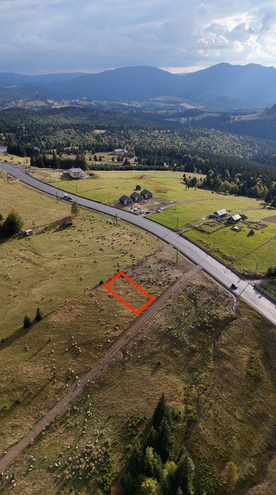 Teren 800 mp (8 ari) – Pasul Tihuța, Piatra Fântânele