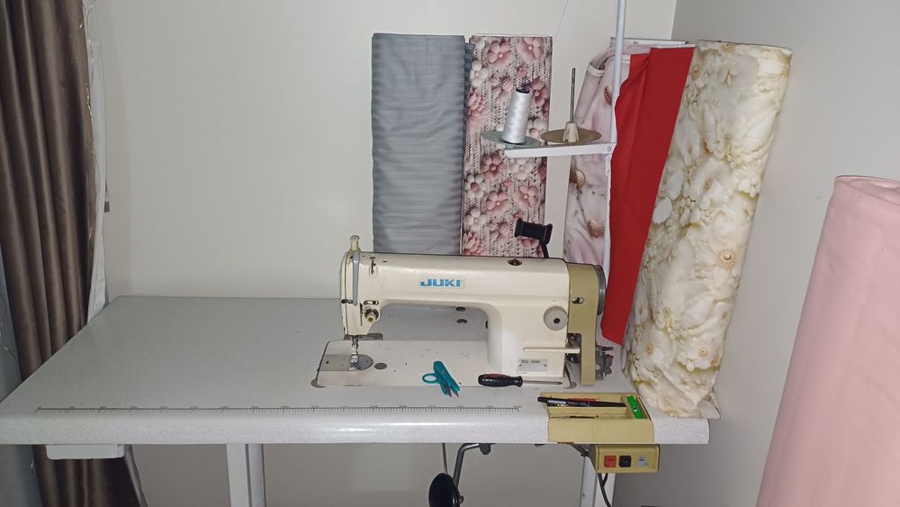 Vand masina de cusut juki