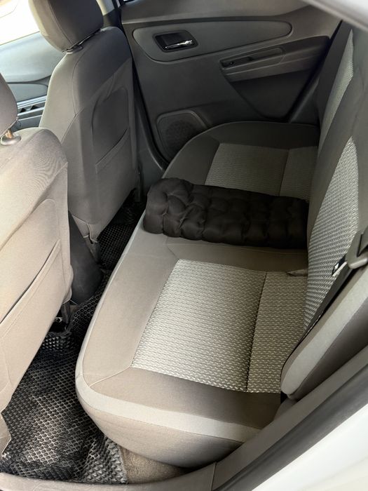 Chevrolet Cobalt 2023 — 7