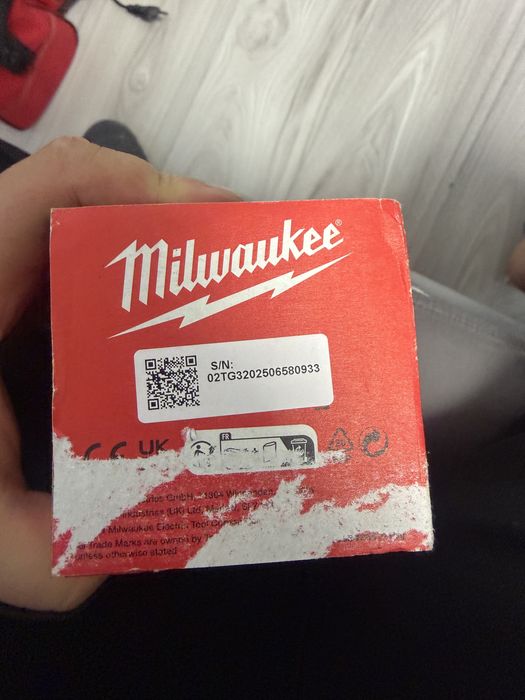 Vand Baterie Noua Originala milwaukee 5Ah 2025