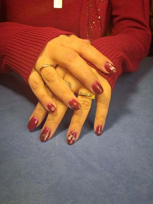 Маникюр, наращивание