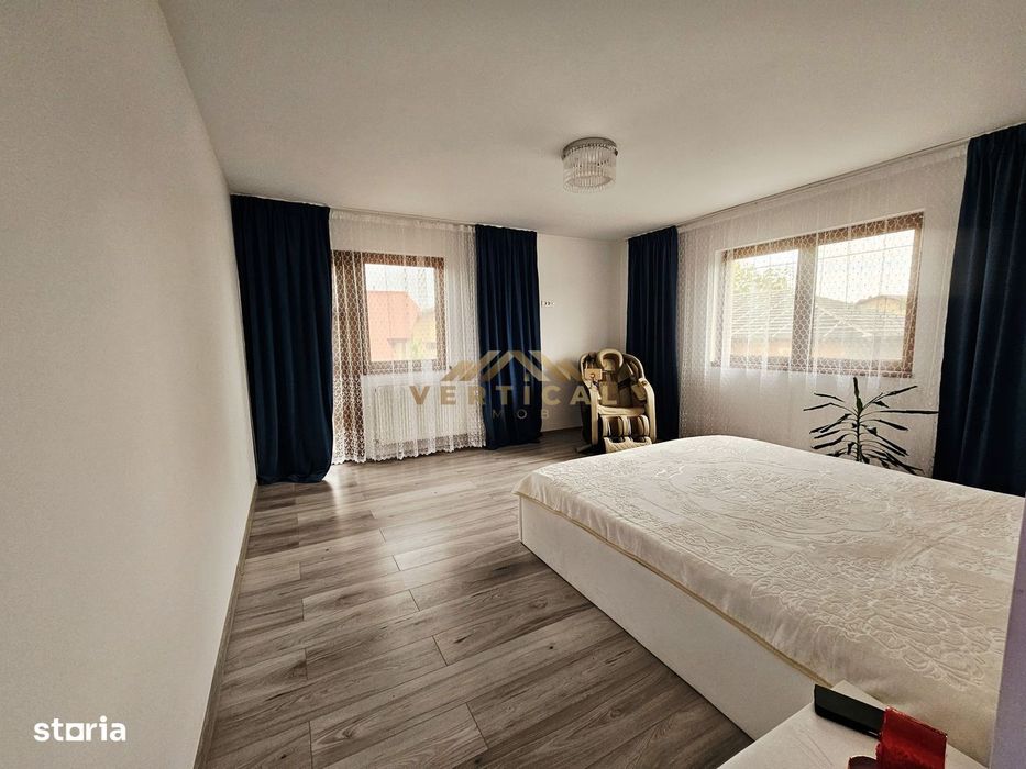 Vila 6 camere la intrare in Dobreni
