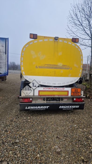 Remorca tip cisterna aluminiu - inox