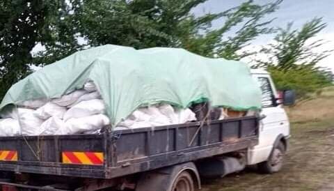 Transport moloz / mutării mobila veche / pamant gazon demolari moloz