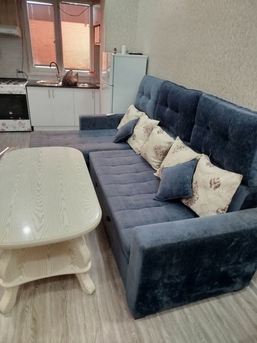 Ugalok divan. Zspalni qilsa ham boladi