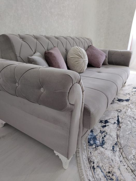 Продам диван срочно