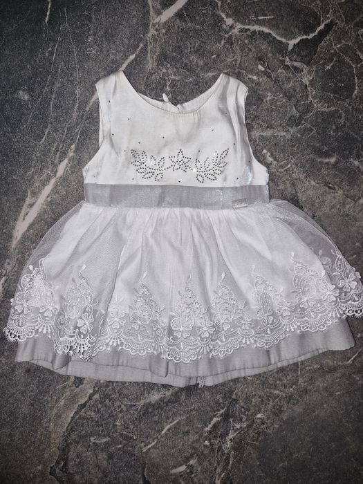 Дрешки за момиче 0-3 ; 0-6 месеца Guess Буйки Kenzo