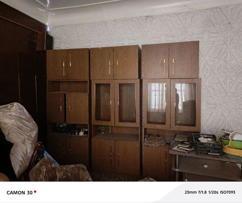 Мебель, стенка очень прочный