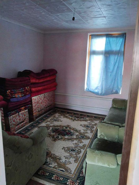 Uy sotiladi yaxshi joydan