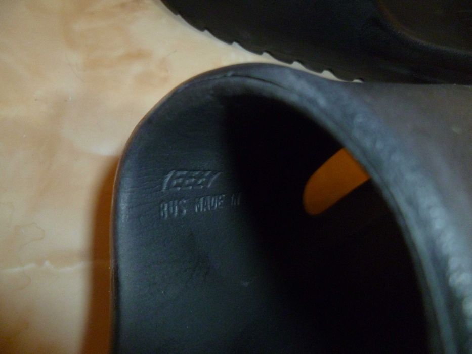 ADIDAS Yeezy чехли №39