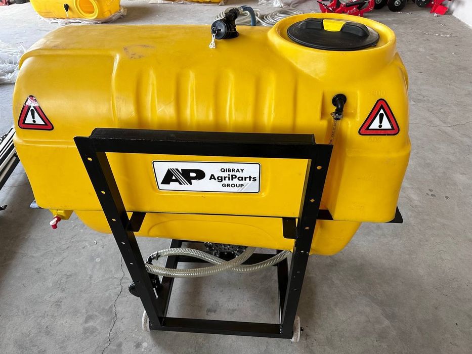 Опрыскиватель 600 лт 12 метр штанговый