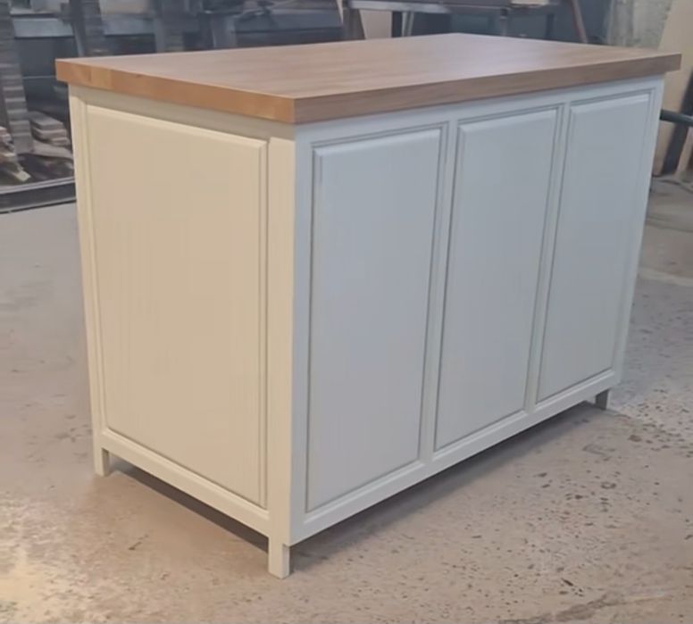 Scari si mobila la comanda