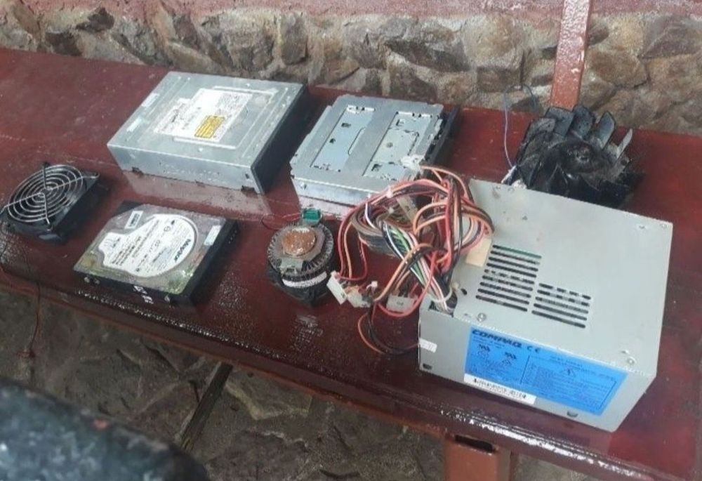 Ingelen digital receiver și piese pc functionale