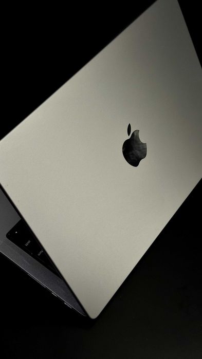 Macbook m1 pro 16gb, 14', 512gb